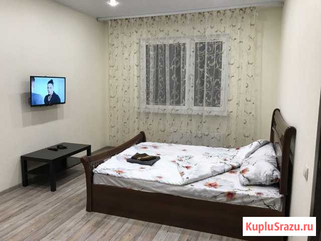 1-комнатная квартира, 47 м², 11/17 эт. в аренду посуточно в Сургуте Ханты-Мансийского АО Сургут - изображение 1