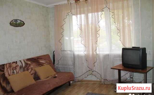 1-комнатная квартира, 40 м², 4/5 эт. в аренду посуточно в Омске Омск - изображение 1