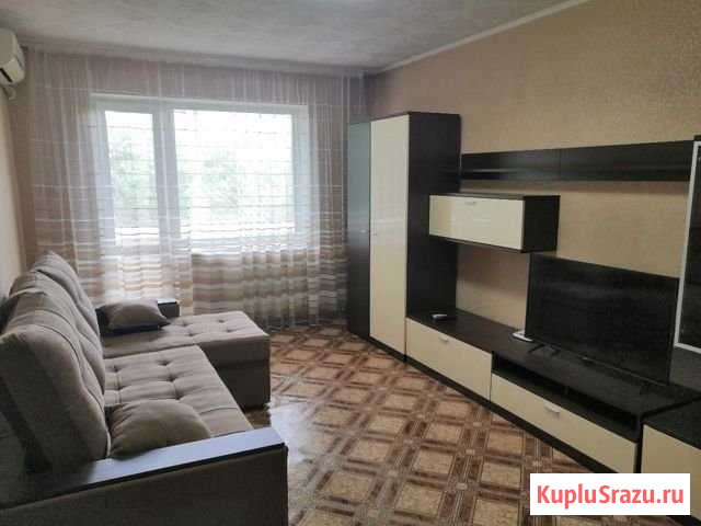 2-комнатная квартира, 55 м², 3/5 эт. в аренду посуточно в Благовещенске Амурской области Благовещенск - изображение 1