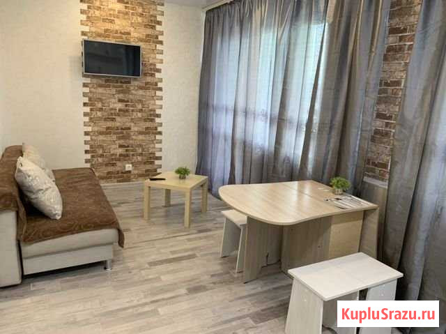 2-комнатная квартира, 45 м², 3/3 эт. в аренду посуточно в Иркутске Иркутск - изображение 1