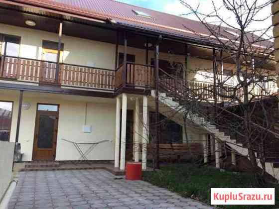 Комната 35 м² в > 9-ком. кв., 1/3 эт. в аренду посуточно в Геленджике Геленджик