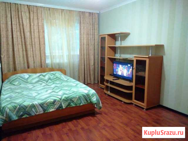 1-комнатная квартира, 35 м², 2/5 эт. в аренду посуточно в Белгороде Белгород - изображение 1