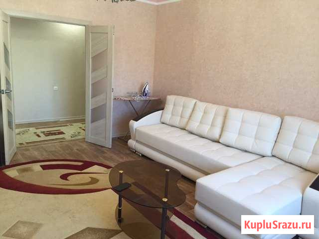 2-комнатная квартира, 68 м², 2/9 эт. в аренду посуточно в Ноябрьске Ноябрьск - изображение 1