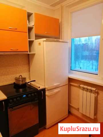 1-комнатная квартира, 30 м², 3/5 эт. в аренду посуточно в Нефтеюганске Нефтеюганск - изображение 2