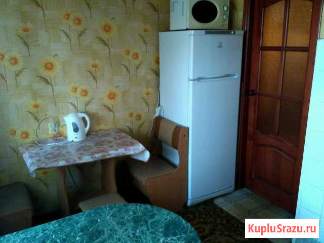 1-комнатная квартира, 33 м², 1/5 эт. в аренду посуточно в Мичуринске Мичуринск - изображение 1