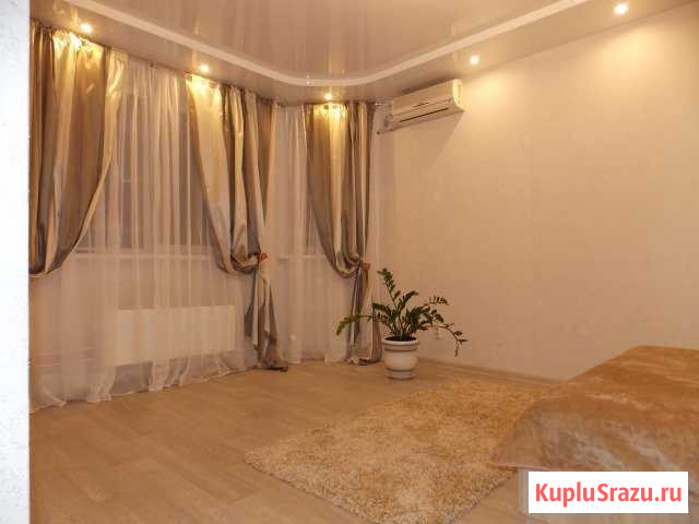 1-комнатная квартира, 33 м², 9/9 эт. в аренду посуточно в Волжском Волгоградской области Волжский - изображение 1