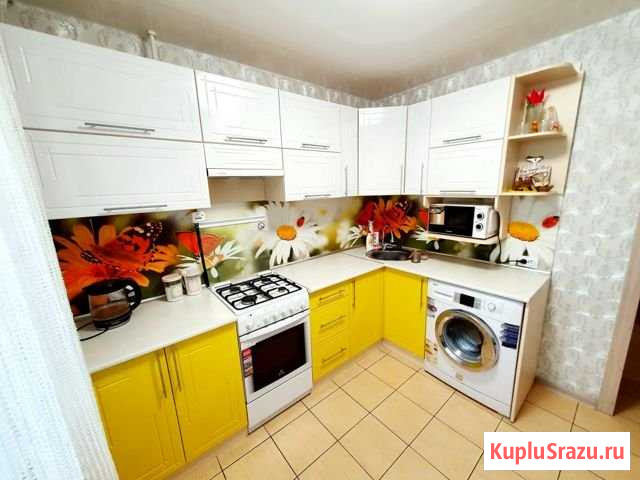 2-комнатная квартира, 50 м², 1/5 эт. в аренду посуточно в Яровом Яровое - изображение 1