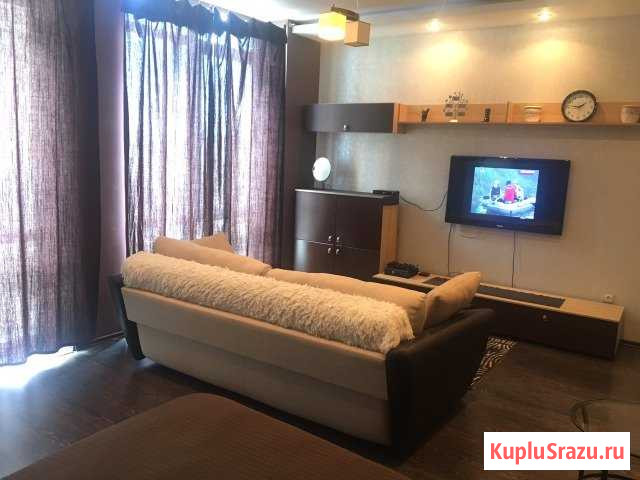 1-комнатная квартира, 64 м², 2/6 эт. в аренду посуточно в Казани Казань - изображение 1
