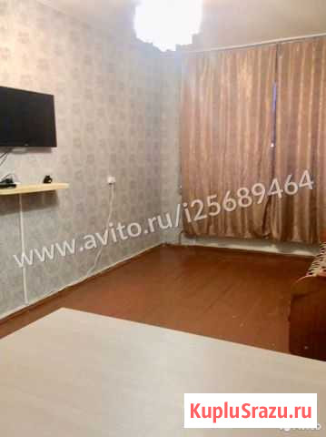 3-комнатная квартира, 62 м², 1/5 эт. в аренду посуточно в Коряжме Коряжма - изображение 1