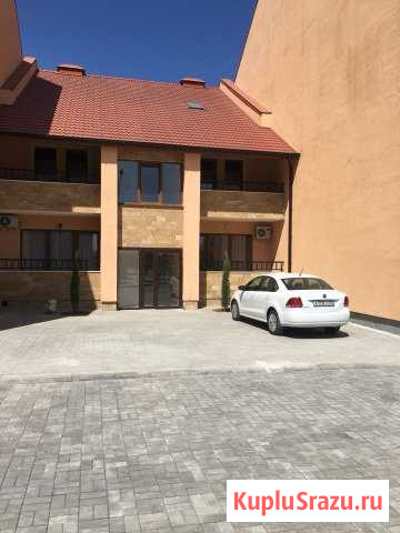 2-комнатная квартира, 52 м², 1/2 эт. в аренду на длительный срок в Черноморском Республики Крым Черноморское - изображение 2