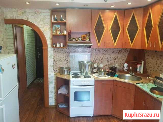 Комната 36 м² в 2-ком. кв., 4/9 эт. на продажу в Братске Братск - изображение 1