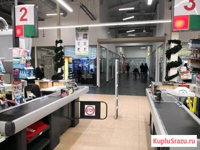 Торговая точка у прикассовой зоны в ТЦ Зеленый Москва - изображение 3