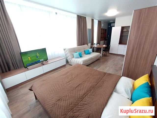 Квартира-студия, 40.5 м², 3/15 эт. в аренду посуточно в Екатеринбурге Екатеринбург - изображение 1