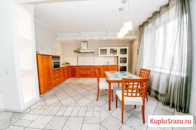 4-комнатная квартира, 150 м², 3/10 эт. в аренду на длительный срок в Челябинске Челябинск - изображение 1