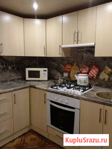 2-комнатная квартира, 42 м², 1/5 эт. в аренду посуточно в Торжке Торжок - изображение 1