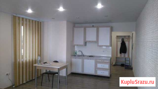 Квартира-студия, 38 м², 4/9 эт. в аренду на длительный срок в Омске Омск - изображение 1