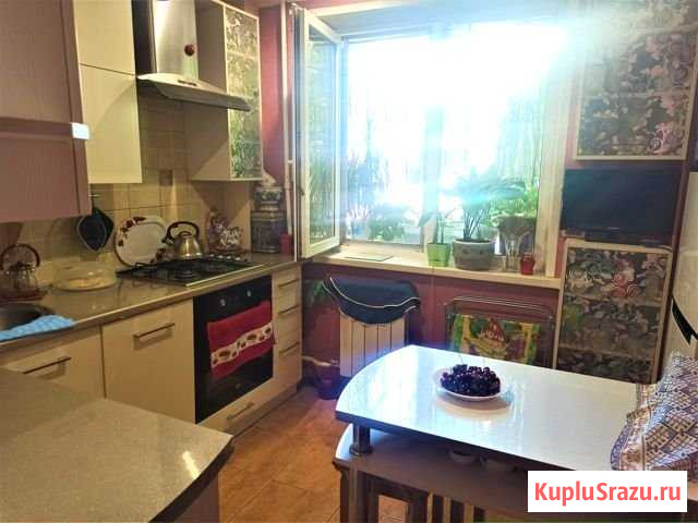 3-комнатная квартира, 60 м², 1/5 эт. на продажу в Астрахани Астрахань - изображение 1