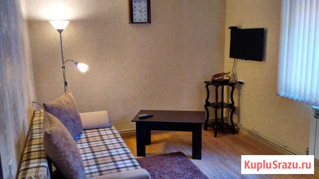 2-комнатная квартира, 40 м², 1/2 эт. в аренду посуточно в Севастополе Севастополь - изображение 1