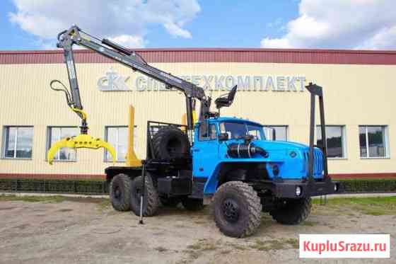 Лесовозный тягач Урал с г/м Иркутск