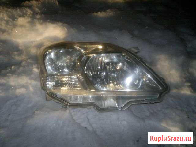 Фары Toyota premio Юрюзань - изображение 1