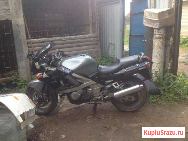 Kawasaki ZZR 400 1997 года второго поколения Тверь - изображение 1