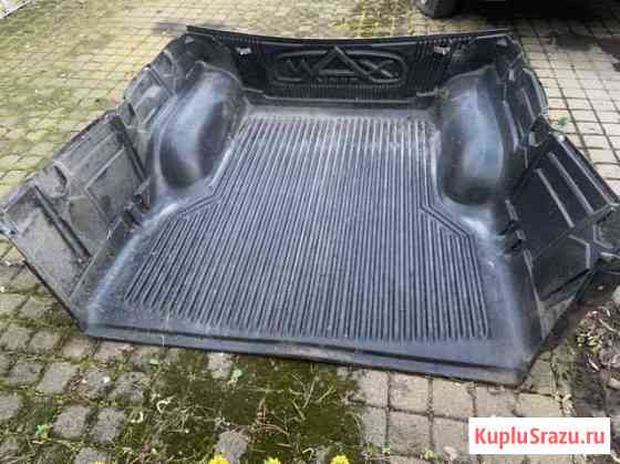 Вкладыш в кузов Toyota Hilux 2012г Сертолово