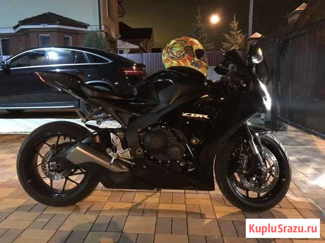 Honda CBR 1000 RR Казань - изображение 1