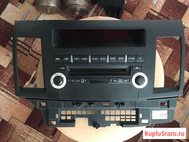 Штатная магнитола на лансер 10 Комаровский - изображение 1
