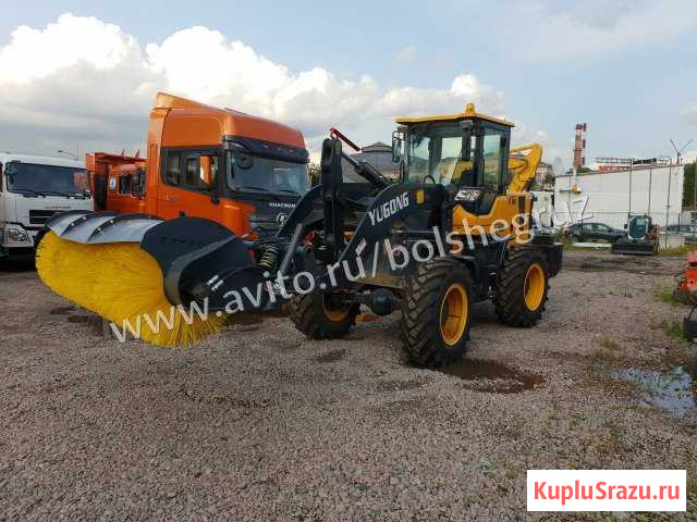 Фронтальный погрузчик с щёткой и ковшом 1,6 м3 Санкт-Петербург - изображение 1