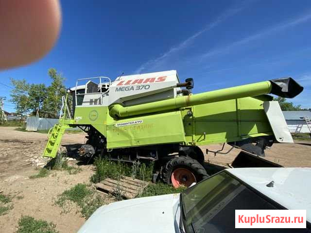 Зерноуборочный комбайн Мега 370 Класс Пестрецы - изображение 1