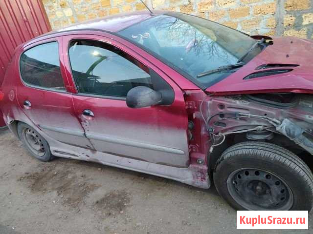В разборе Пежо 206 хэтчбэк, 1,4л МКПП Мирное - изображение 1