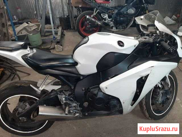 Honda cbr 1000rr 2008 года Нижний Новгород - изображение 1