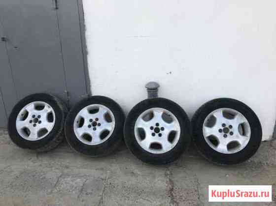 Продам комплект шин с дисками Ангарск