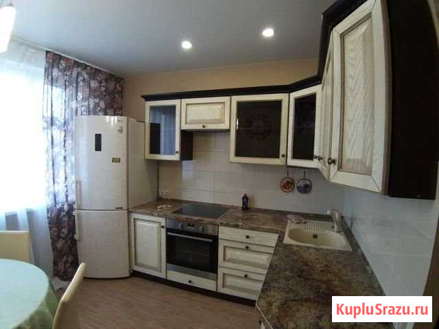 3-комнатная квартира, 87 м², 3/17 эт. в аренду на длительный срок в Лобне Лобня - изображение 1