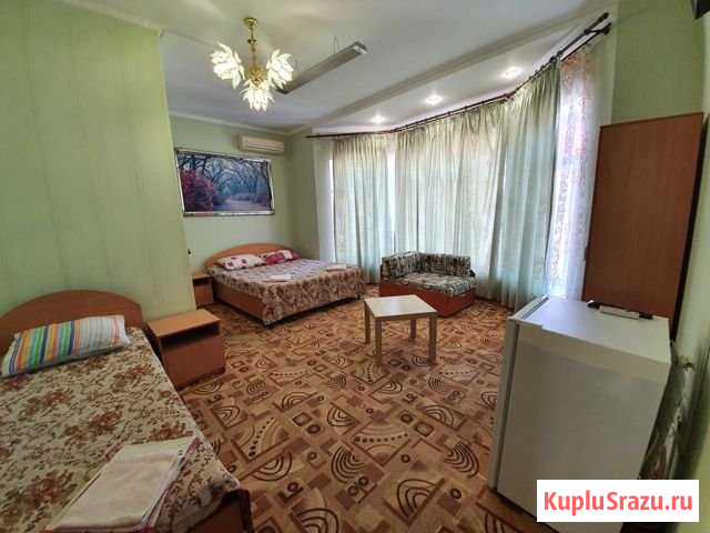 Комната 18 м² в 2-ком. кв., 2/2 эт. в аренду посуточно в Витязево Витязево - изображение 1