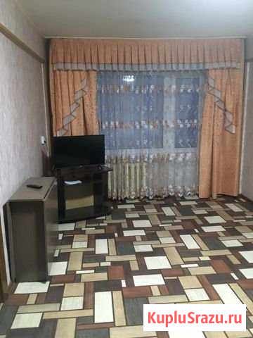 3-комнатная квартира, 45 м², 2/5 эт. в аренду посуточно в Рубцовске Рубцовск - изображение 1