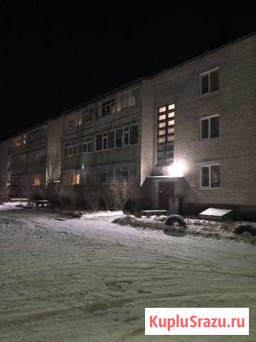 3-комнатная квартира, 58 м², 3/3 эт. на продажу в Устюжне Устюжна - изображение 1