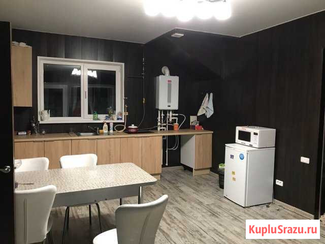 Коттедж 140 м² на участке 6 сот. в аренду посуточно в Миассе Миасс - изображение 1