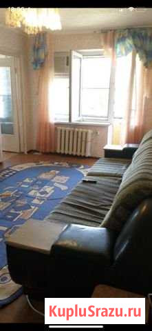 3-комнатная квартира, 59 м², 4/5 эт. в аренду посуточно в Астрахани Астрахань - изображение 1