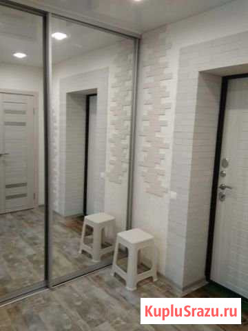 1-комнатная квартира, 43 м², 4/9 эт. в аренду посуточно в Волжском Волгоградской области Волжский - изображение 1