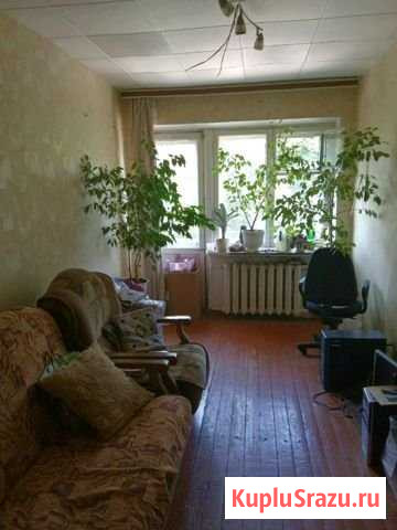 Комната 38 м² в 5-ком. кв., 4/4 эт. на продажу в Ярцево Ярцево - изображение 1