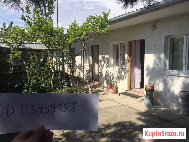 Комната 12 м² в 5-ком. кв., 1/1 эт. в аренду посуточно в Саках Саки - изображение 1