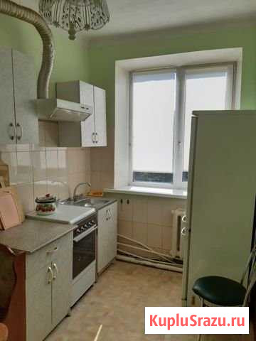3-комнатная квартира, 80 м², 4/4 эт. в аренду на длительный срок в Новомосковске Новомосковск - изображение 1