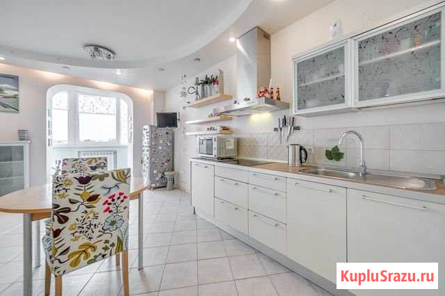 Квартира-студия, 60 м², 9/16 эт. в аренду на длительный срок в Санкт-Петербурге Санкт-Петербург - изображение 1
