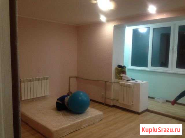 1-комнатная квартира, 44 м², 5/5 эт. в аренду на длительный срок в Евпатории Евпатория - изображение 1