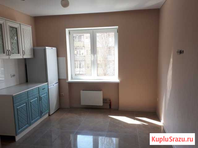 2-комнатная квартира, 60 м², 4/25 эт. в аренду на длительный срок в Саратове Саратов - изображение 1
