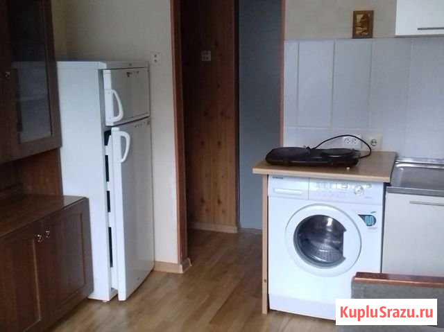 Квартира-студия, 12 м², 1/9 эт. в аренду на длительный срок в Новосибирске Новосибирск - изображение 1