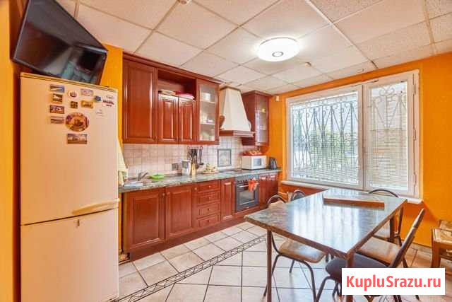 Комната 25 м² в 1-ком. кв., 1/11 эт. в аренду посуточно в Москве Москва - изображение 1