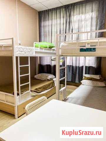 Комната 20 м² в > 9-ком. кв., 1/4 эт. в аренду посуточно в Москве Москва - изображение 1