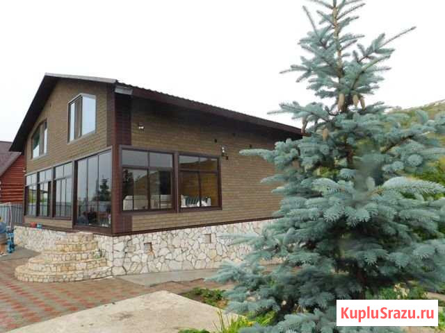Дом 200 м² на участке 10 сот. на продажу в Балаково Балаково - изображение 1